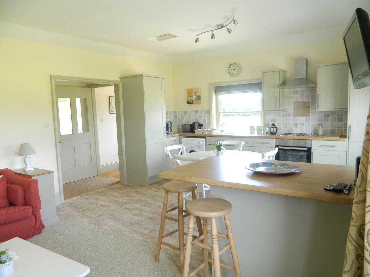 Riverview Apartment Ripon Bagian luar foto