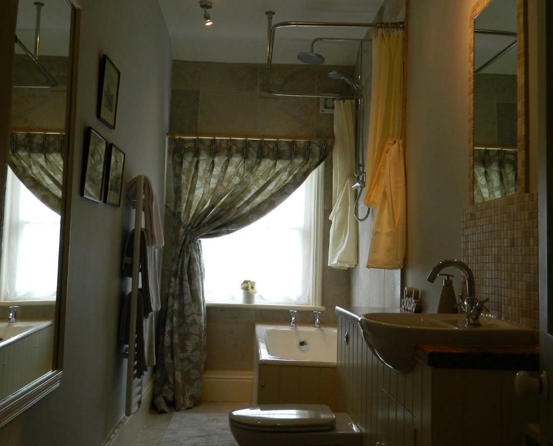 Riverview Apartment Ripon Bagian luar foto